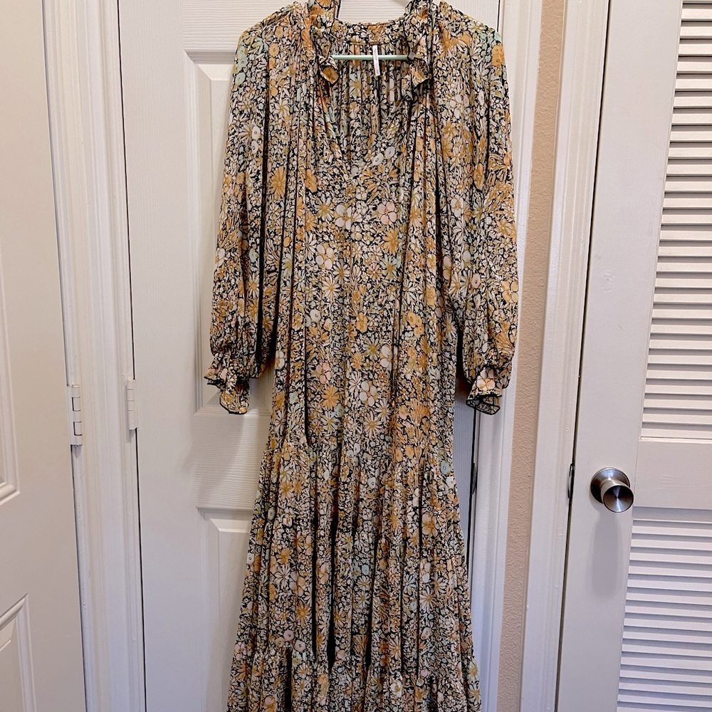 Free People Feeling Groovy Maxi in Black Combo